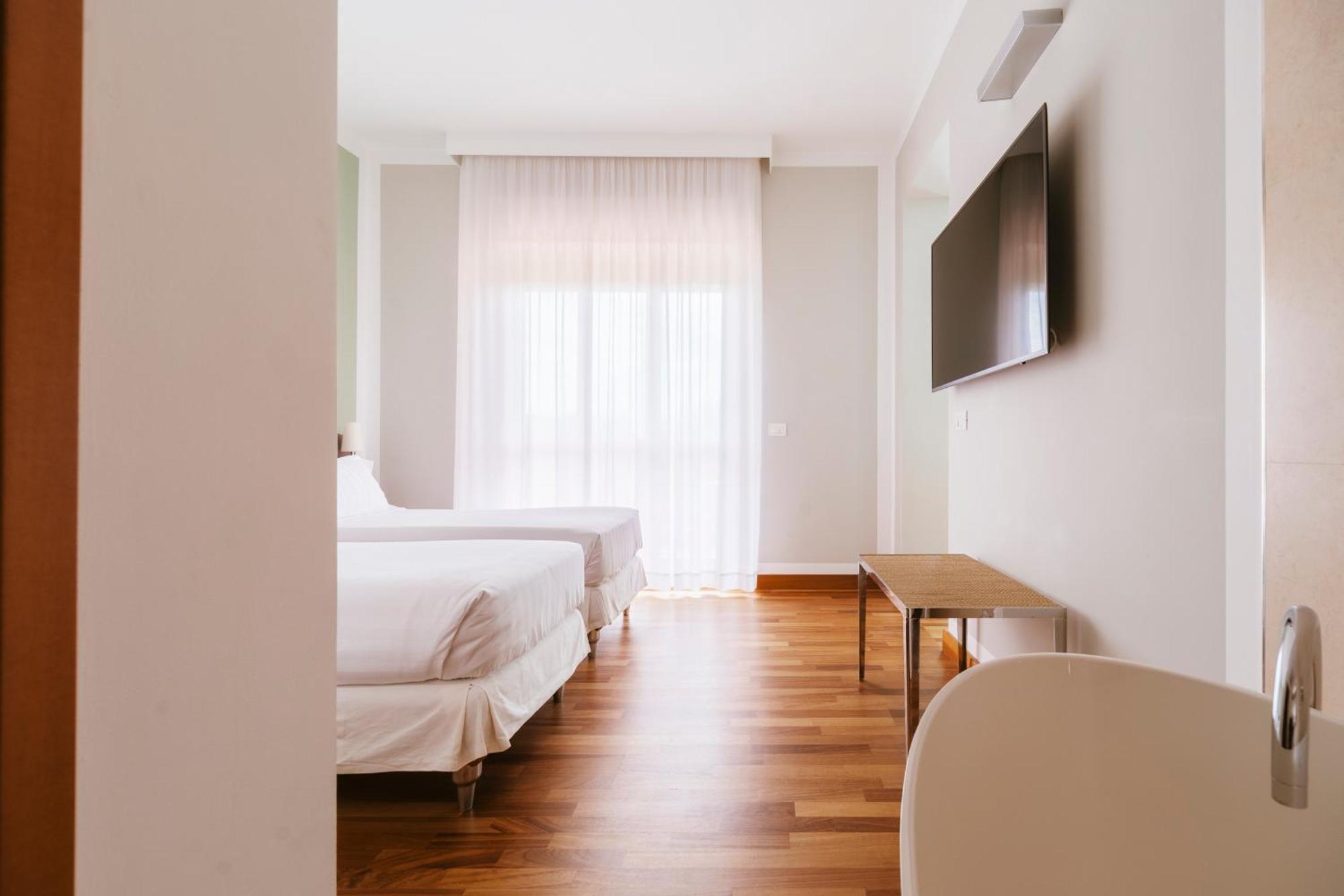 Hotel Miramare Civitanova Marche Εξωτερικό φωτογραφία